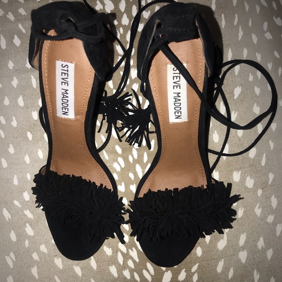 Steve Madden fringe heels - Picture 4 of 4